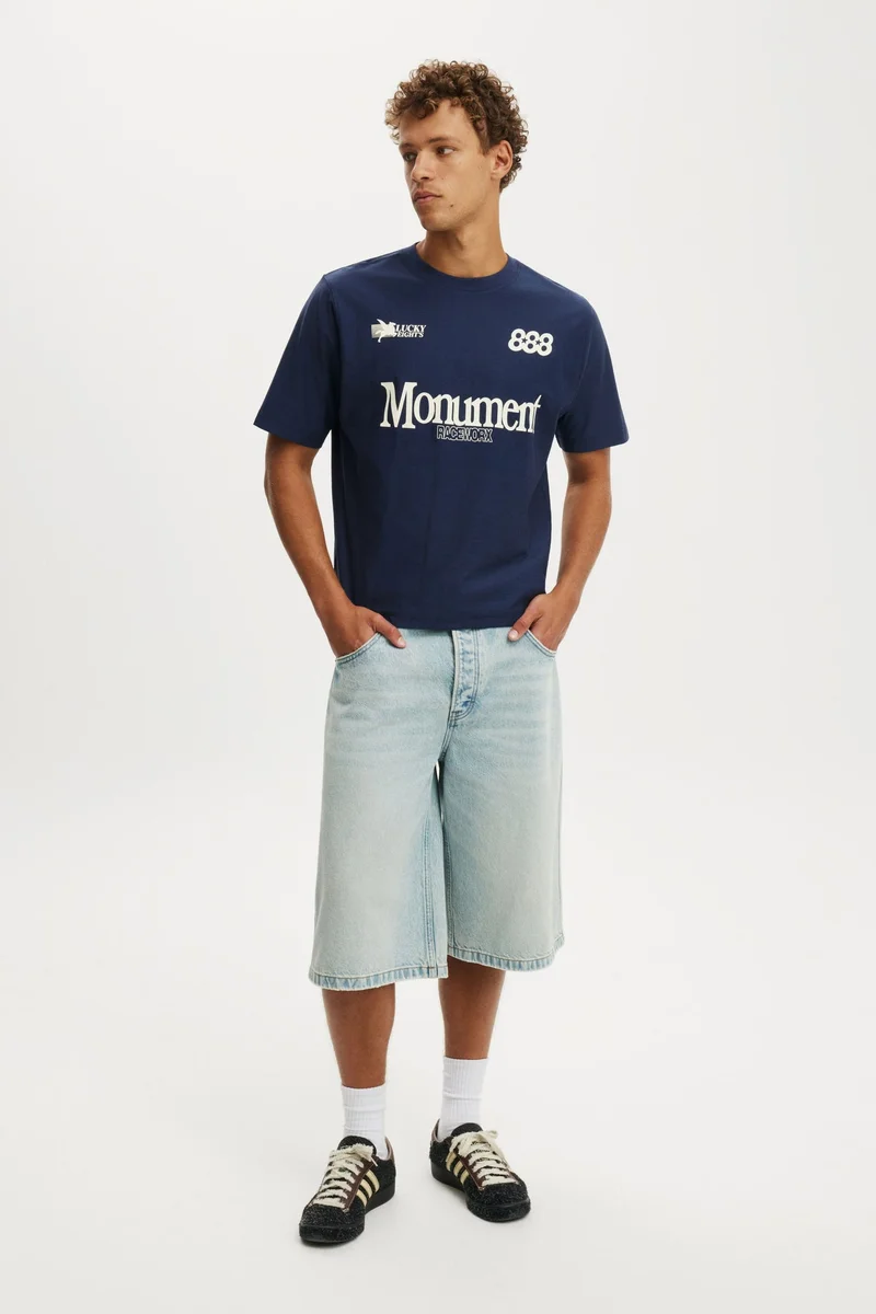 كوتون اون تيشيرت برسومات بقصة قصيرة